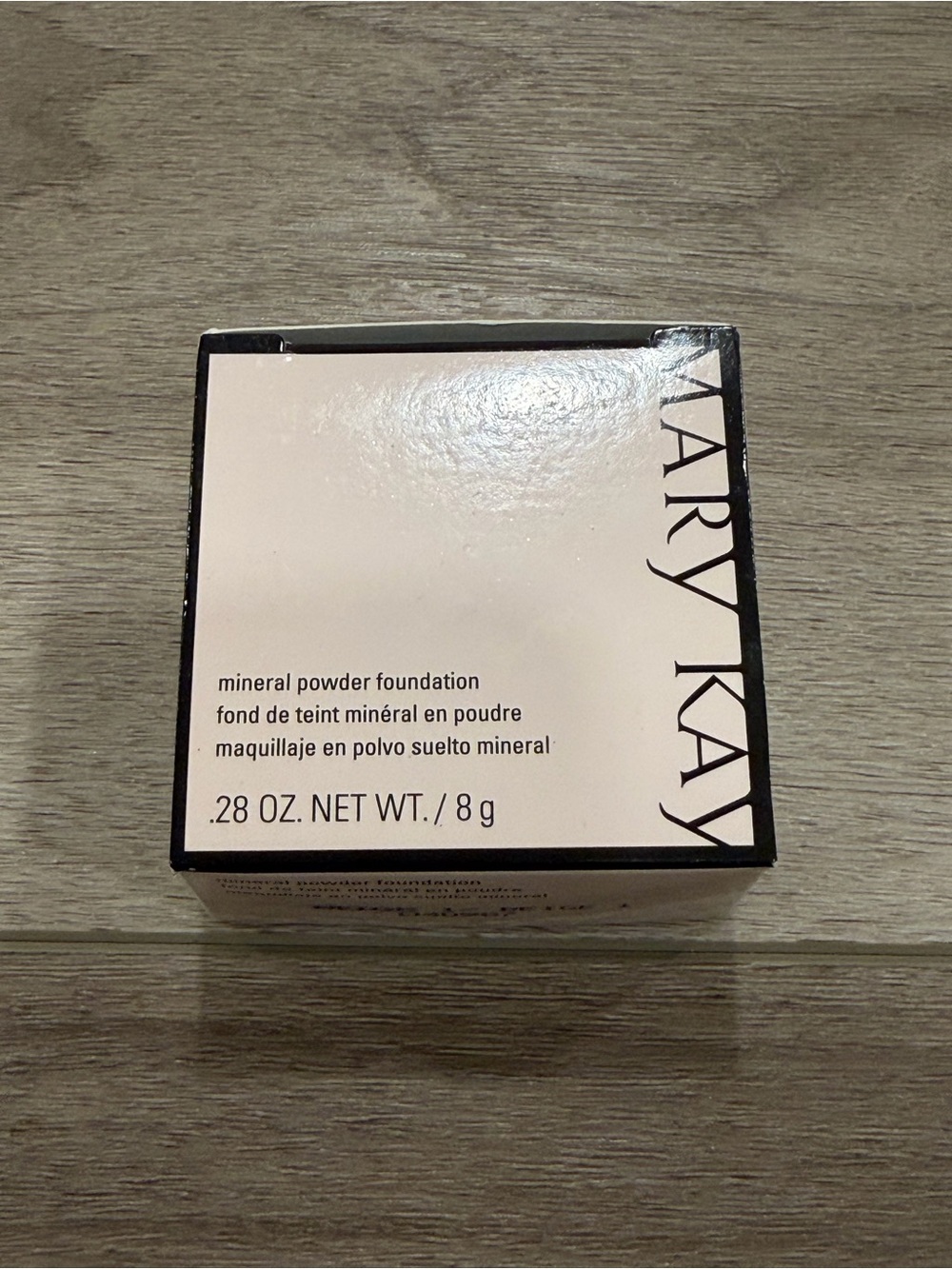 Mary Kay Mineral Powder Foundation BEIGE 1  NEW old Stock